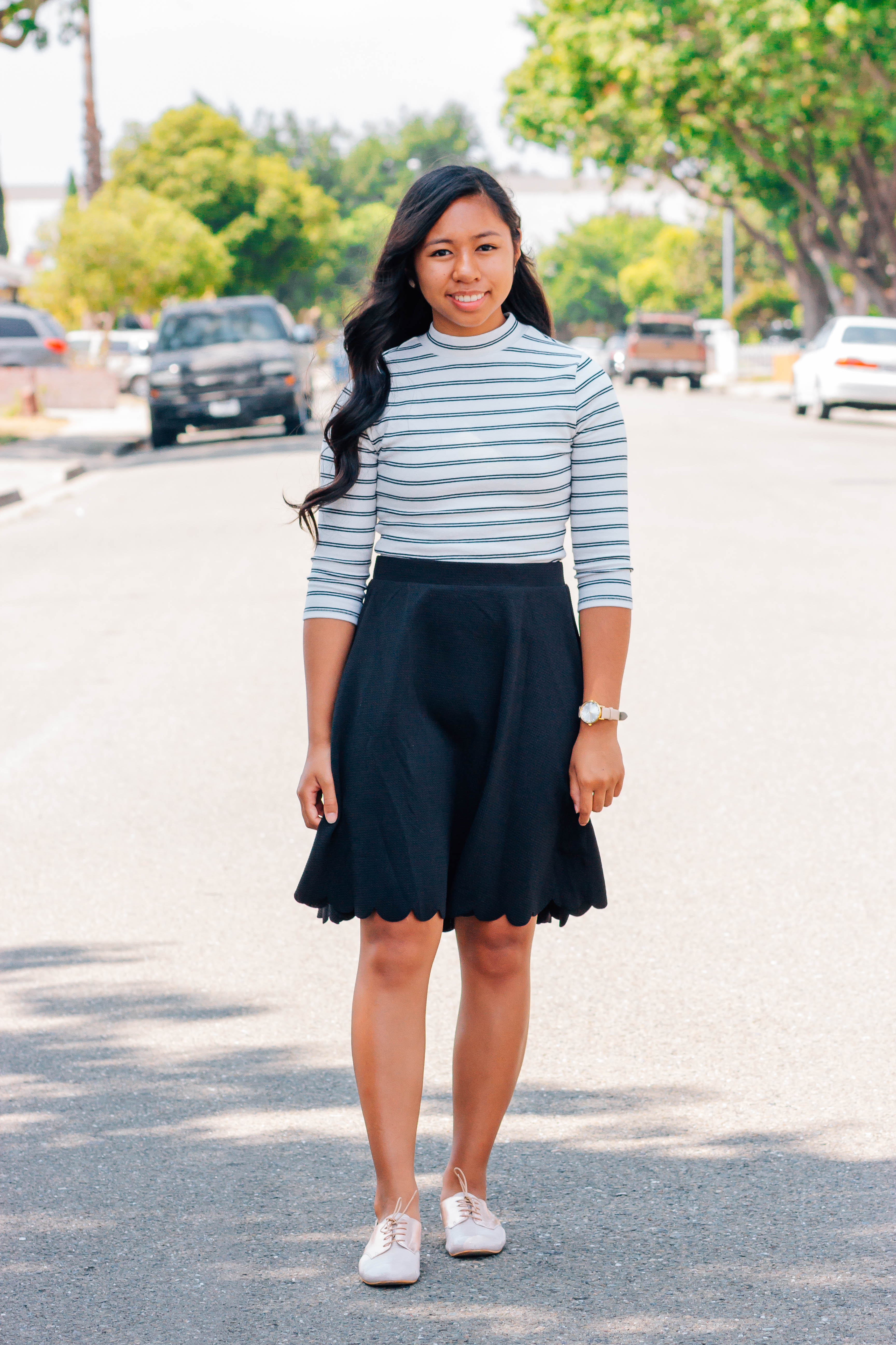 Classy stripes top and black midi skirt | 7 cute and modest back to school outfits that you can wear | high school and college outfits | P31beauty